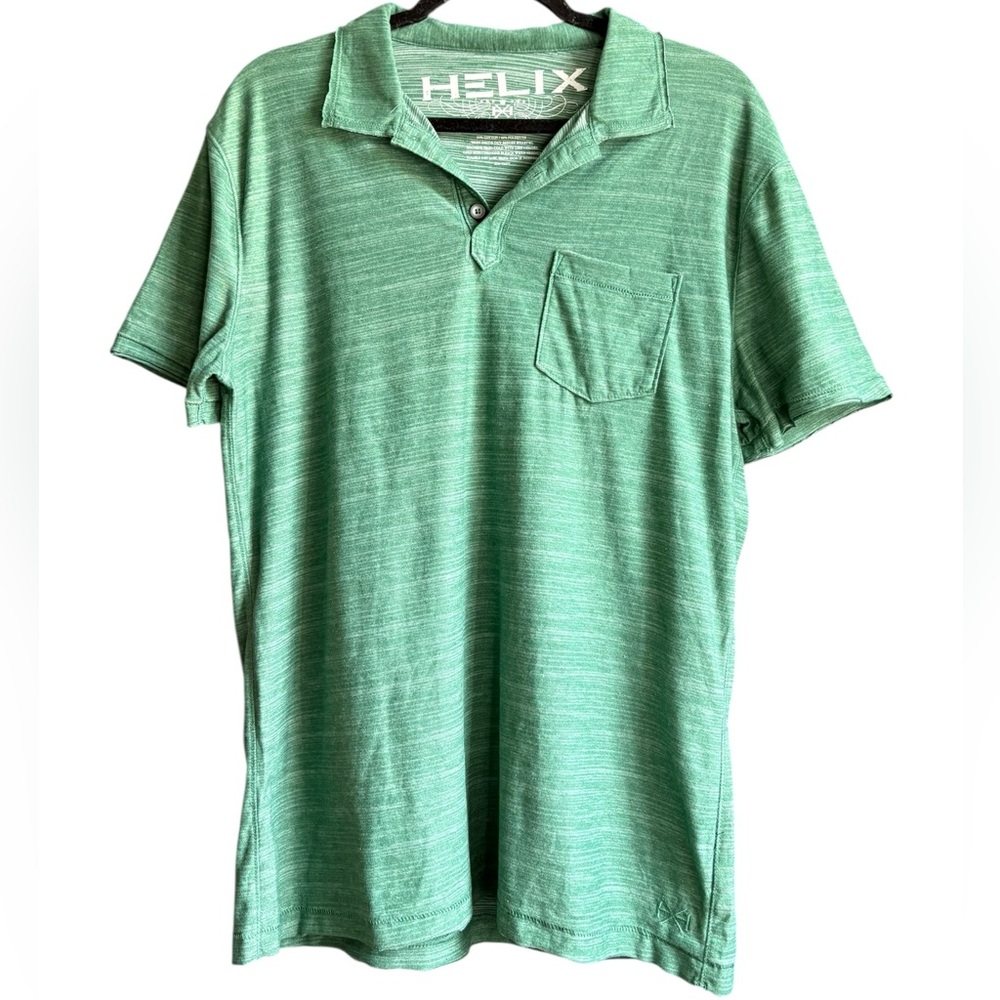 Helix Green Polo Shirt with Classic Collar and Textured Pattern